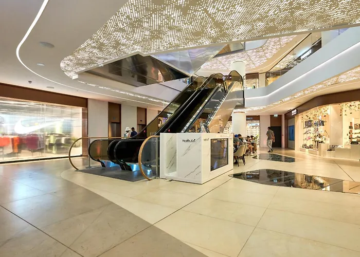 Enchanting One-Bedroom Apartment On 25Th Floor
